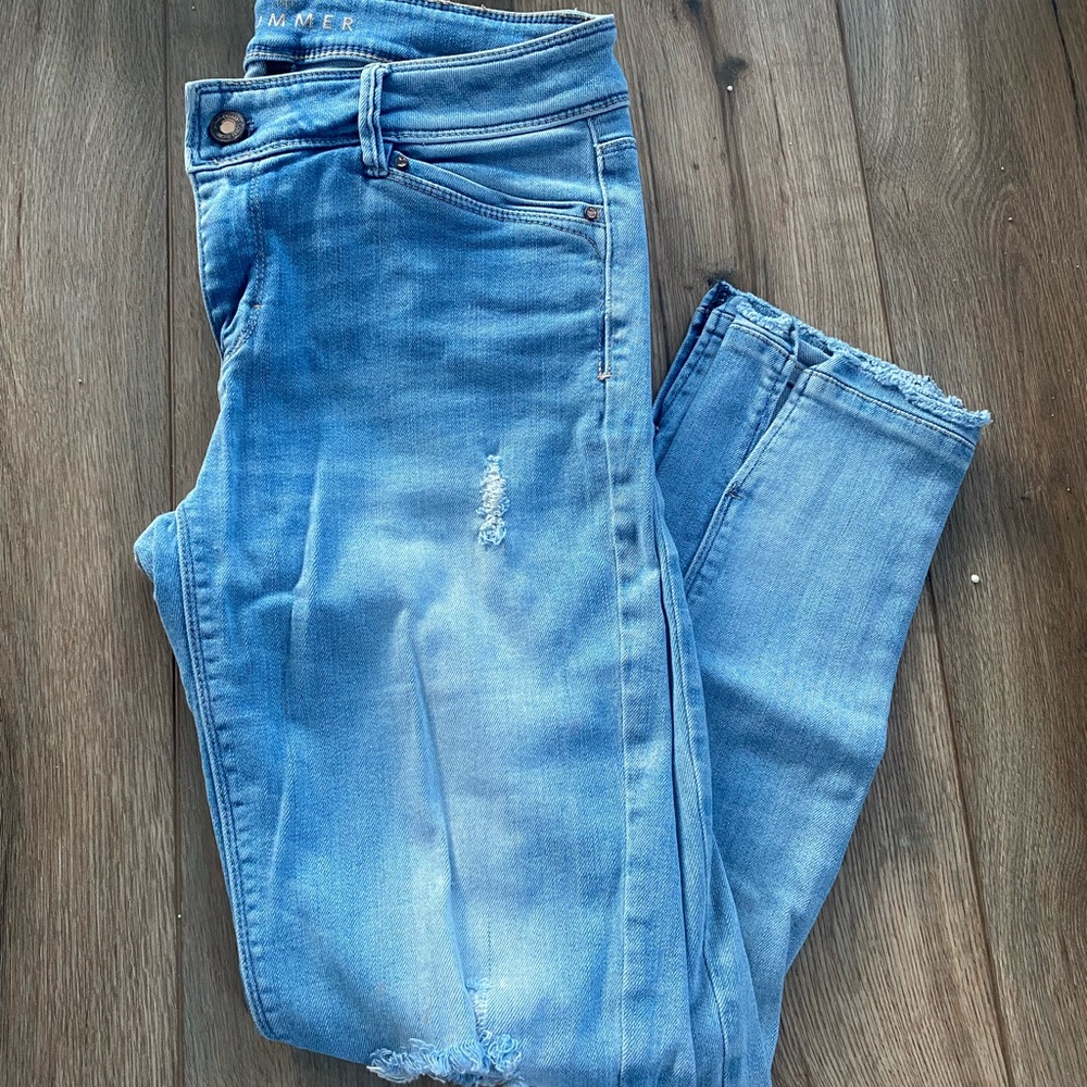 The Skimmer mom jeans by White House Black Market